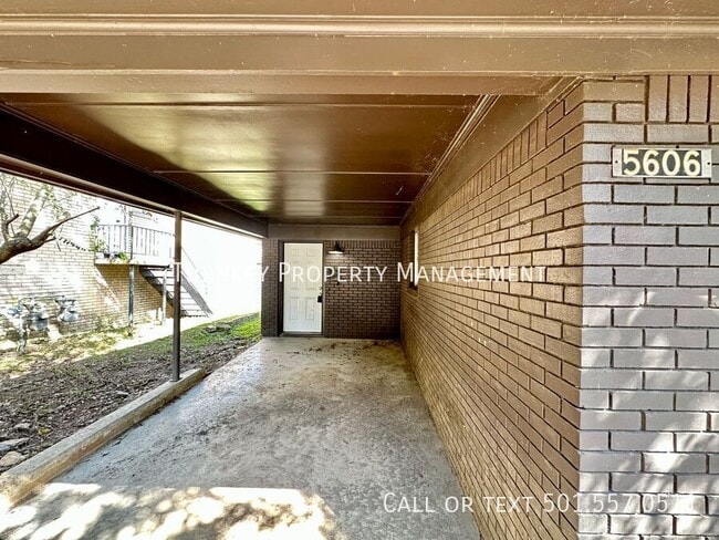 Photo - 5606 B St