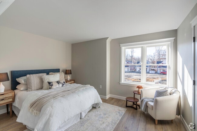 28 Cottage Lane : 2BR 1.5BA, Bedroom 2 - MCO Lancaster Cottages