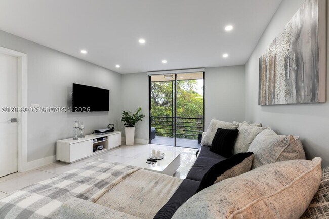 3351 NW 85th Ave Unit 218