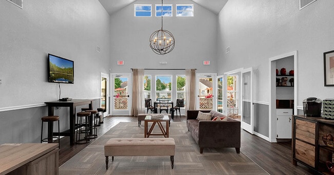 Photo - Promenade at Summer Trace Apartments