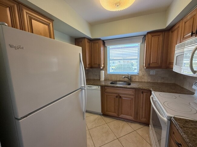 Photo - 2821 Swifton Dr