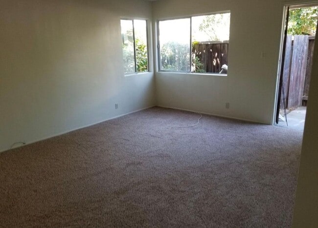 Photo - Midtown Ventura - Single story, three bedroom, two bath apartment