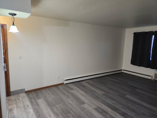 Photo - 4812 N 104th St Unidad 6