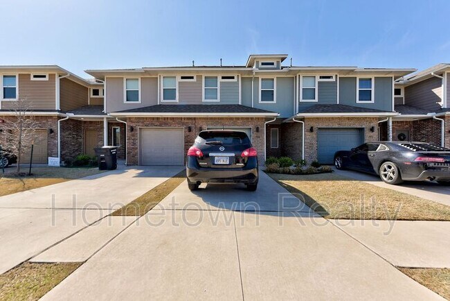 Photo - 788 SW 13th St Townhome
