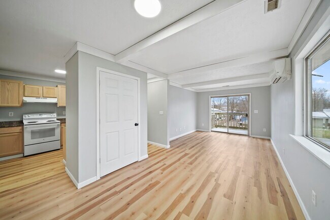 Photo - 3530 West Jolly Road