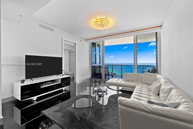 Photo - 18201 Collins Ave Unit 18201 Collins Ave appt 4306