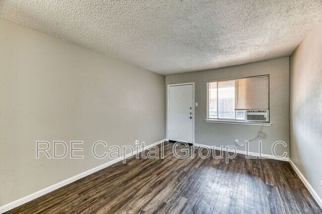 Photo - 5315 Columbia Ave