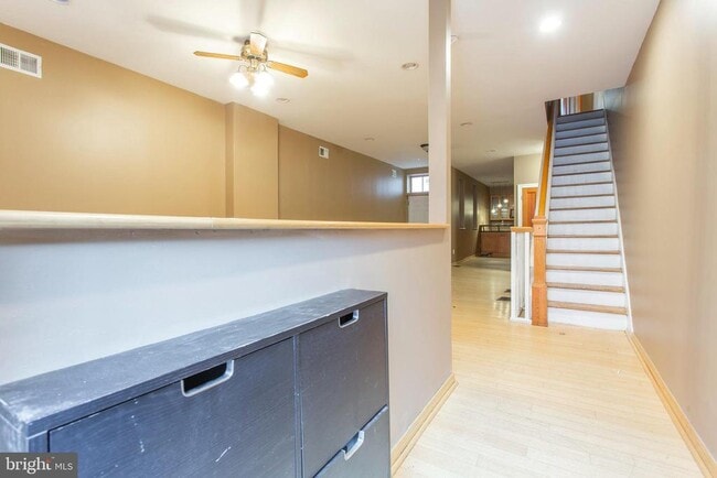 Photo - 4436 Sansom St