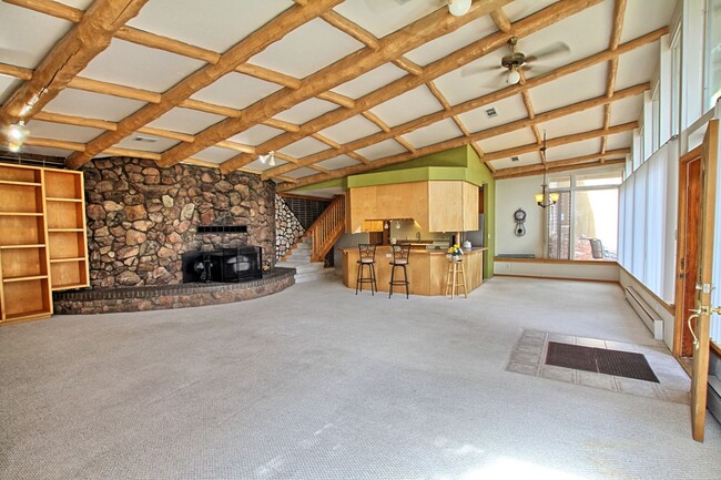 Photo - 3 bed 2 bath mountain rental