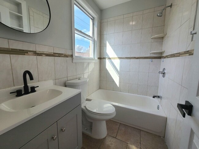 Photo - 539 Scotland Rd Unit 101