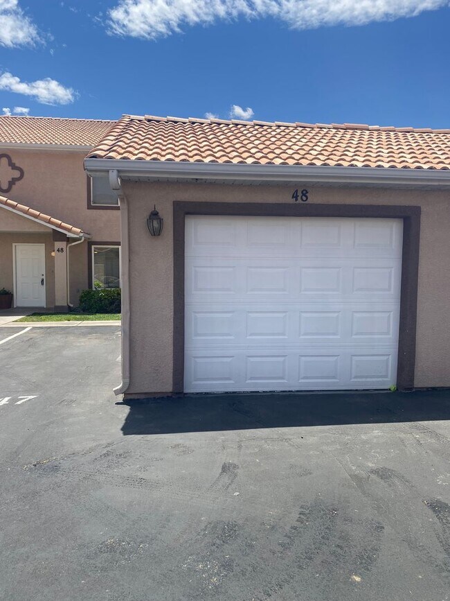 Photo - Woodbridge #48!! 3 Bed 2.5 Bath Home!