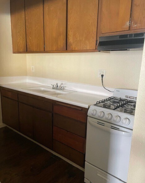 Photo - Townhouse Arrow Apts