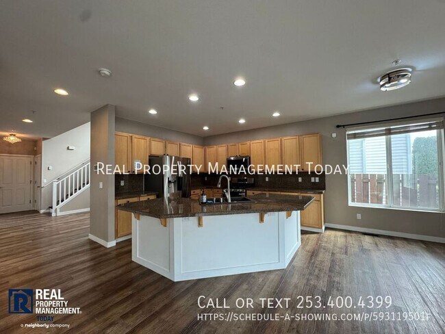 Photo - 4431 S 220th St