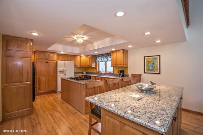 Photo - 4106 W Lake Shore Dr