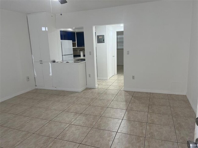 Photo - 2001 S Ocean Dr Unidad 1