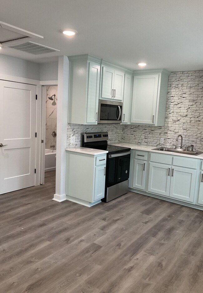 Photo - 3709/3711 Broken Bow Road Unit 3711 Broken Bow Road