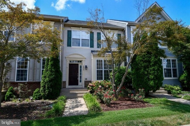 Building Photo - 2372 Battery Hill Cir