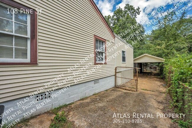 108 Pine St