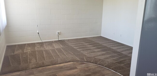 Photo - 565 Roberts St Unidad C