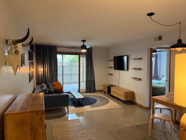 Fully furnished unit, minus beds - 3200 S Litzler Dr Unit 23-142