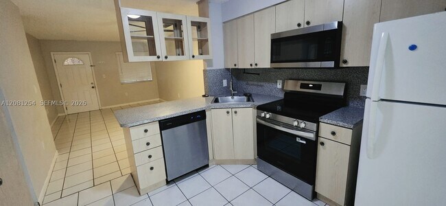 Photo - 5500 W 21st Ct Unit 204