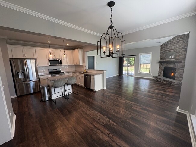 Photo - 1044 Crest Oak Ln