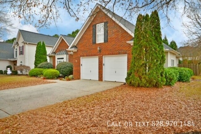 Photo - 200 Groton Ct