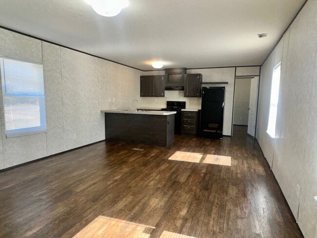 Photo - 508 Blakley Dr