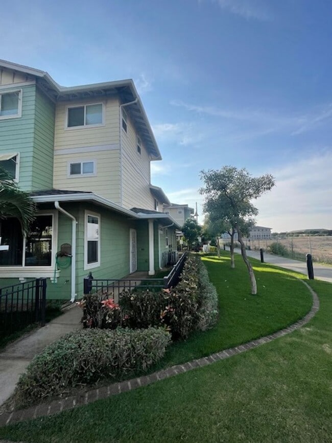 Photo - Pet Friendly- Corner Unit- Pohakala at Mehana! 2 bed/ 2 bath/ 2 parking