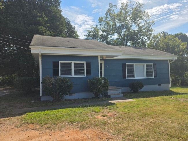 Building Photo - 3006 Broadbay Dr Rental