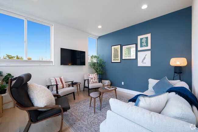Building Photo - 102 NE 45th St Rental