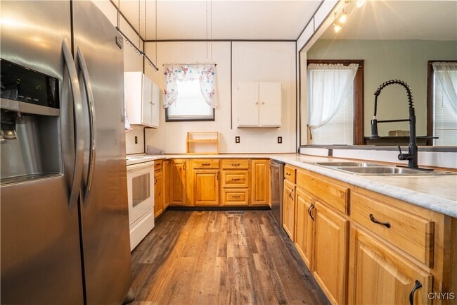 Photo - 13 W Monroe St