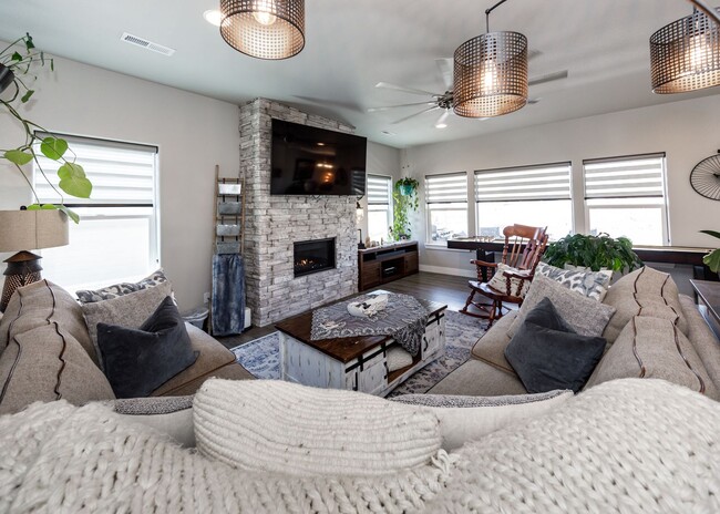 Photo - Luxury Ranch-Style Home for Rent | Wolf Ranch | D20 Schools | Pikes Peak Views