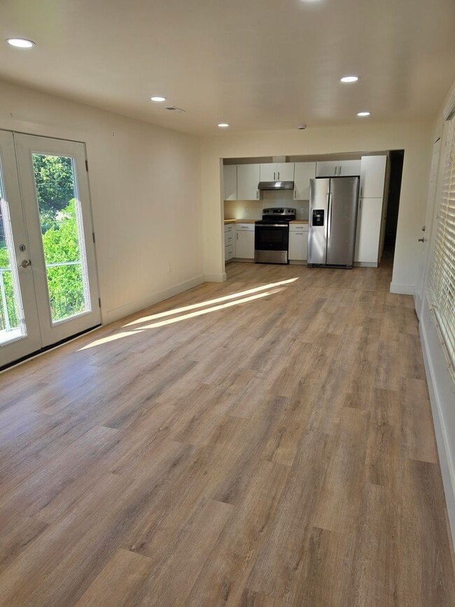 Photo - 3 bedrooms 2 bath
