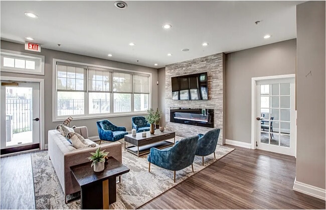 Photo - Coventry Glen Apartments