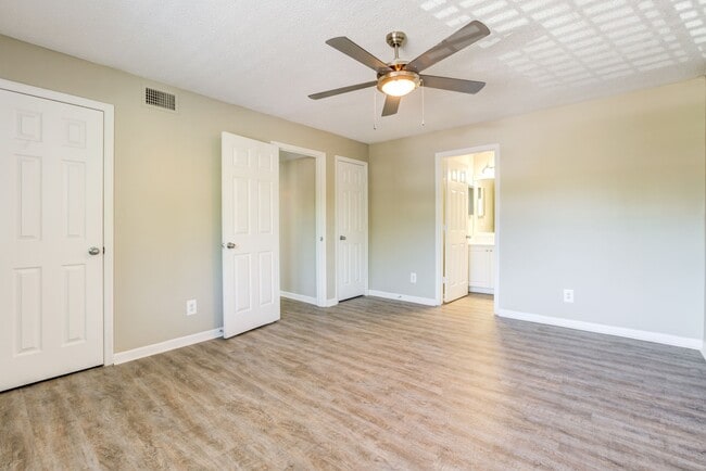 Stone Creek Apartments