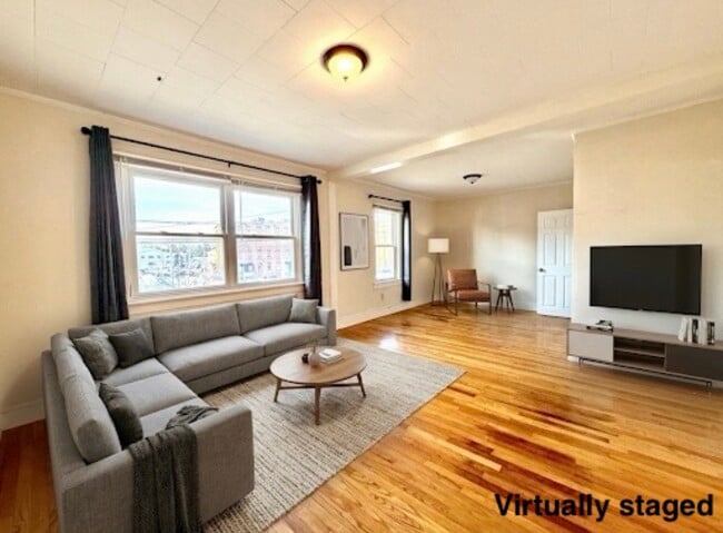 Building Photo - 45 Slater St Unit 1