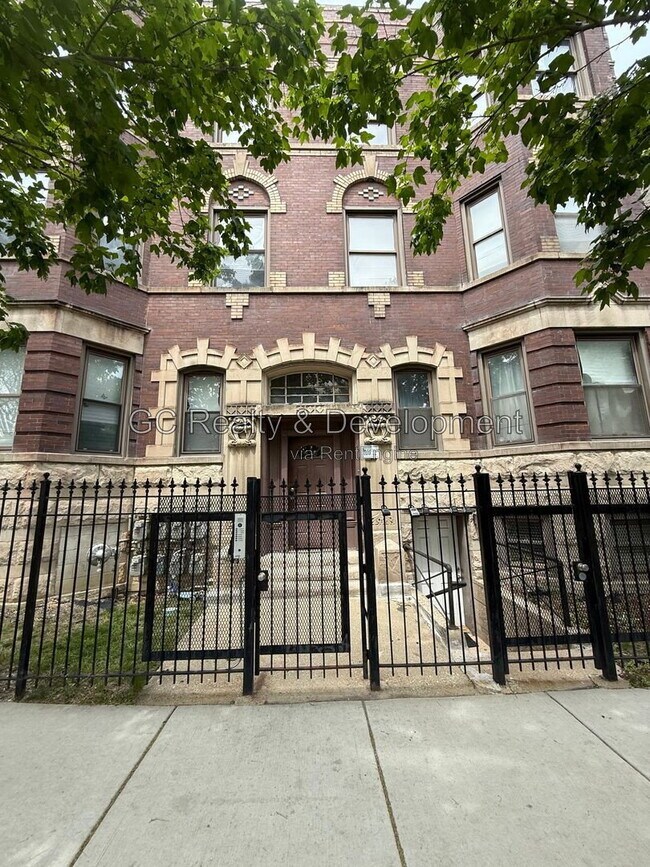 Building Photo - 2550 W Washington Blvd Unit 3W