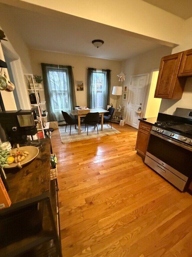 58 Medford St Unit 3