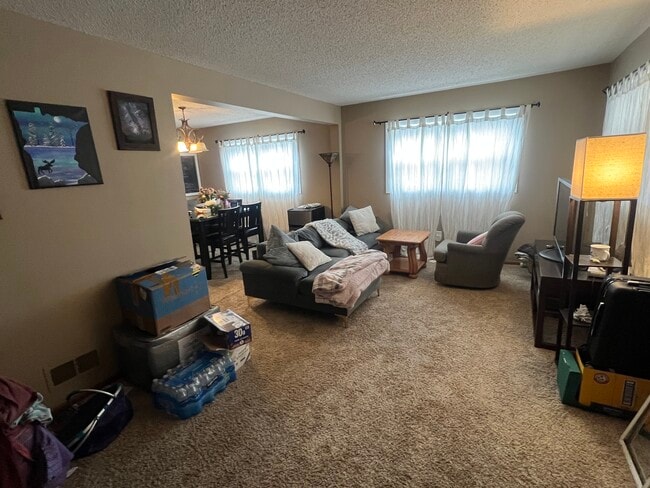 Photo - 136 14th St NE