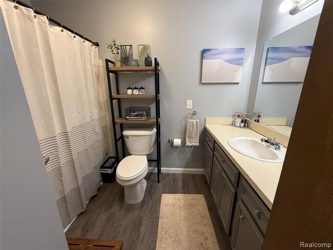 Photo - 15870 Charleston Dr