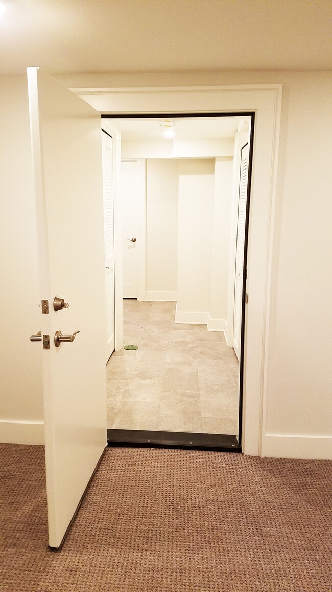 Photo - 3435 NE 38th Ave Unit B