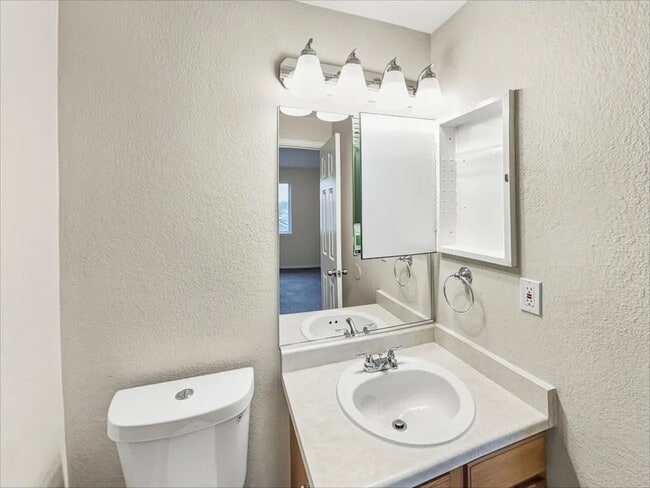 Photo - 14624 E 51st Pl