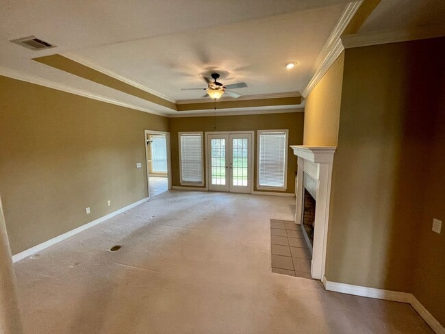 Photo - 3 Bed 2 Bath house in Madison