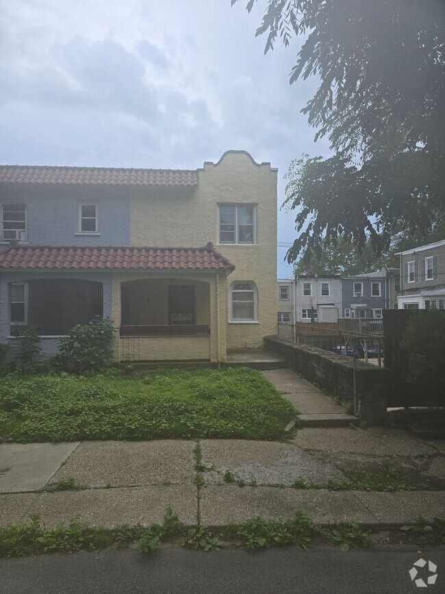Building Photo - 2bd/1ba charming house