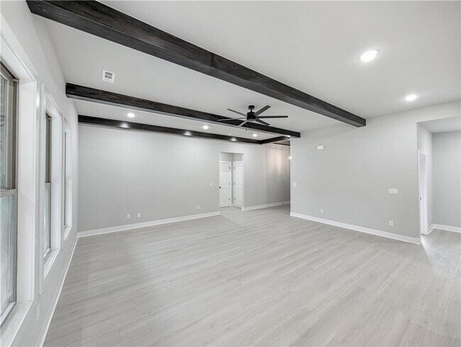 10 Olmsted Cir