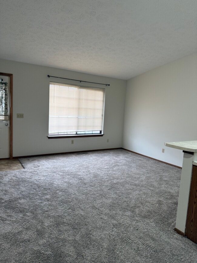 Photo - 4019 Lillie Ave Unit 104