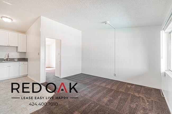 Building Photo - 11823 Lakewood Blvd Unit 15 Rental