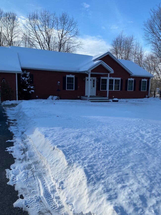 Building Photo - 3109 River Rd Unit Home