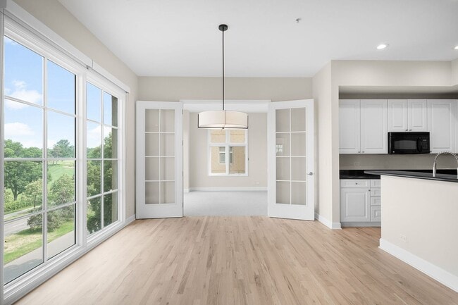 LUX 2BD, 2BA Condo with Views of Denver Co... - LUX 2BD, 2BA Condo with Views of Denver Co...